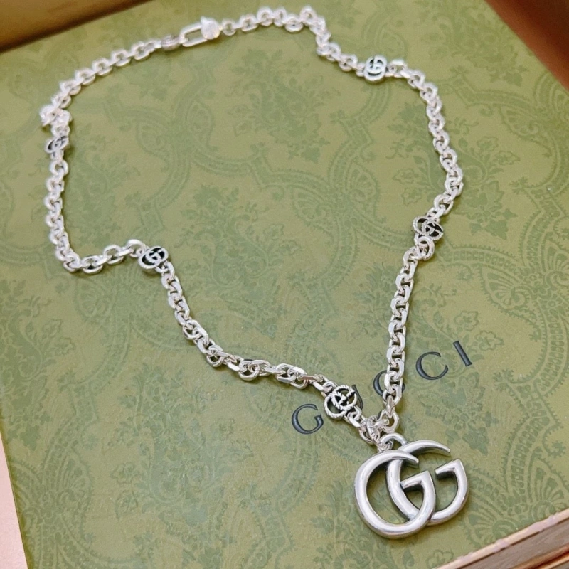 Flexible Gxccx Necklaces 303772