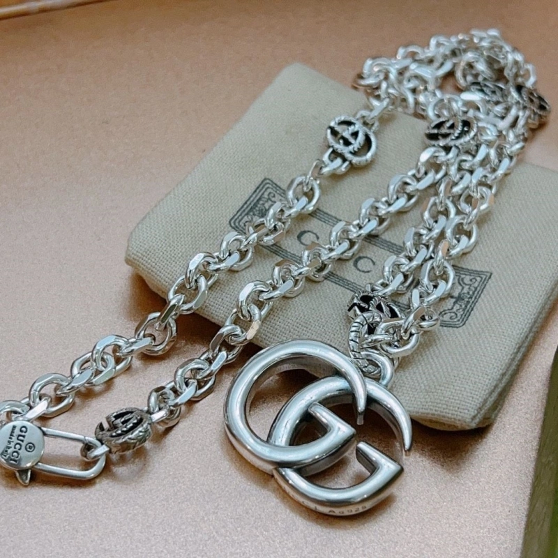 Flexible Gxccx Necklaces 303772