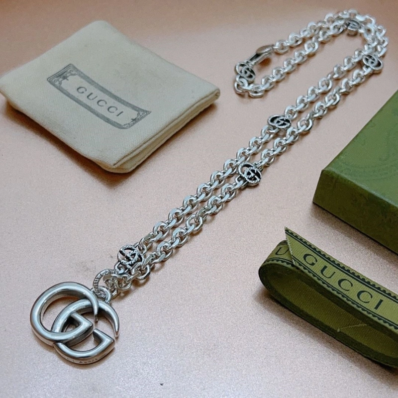 Flexible Gxccx Necklaces 303772