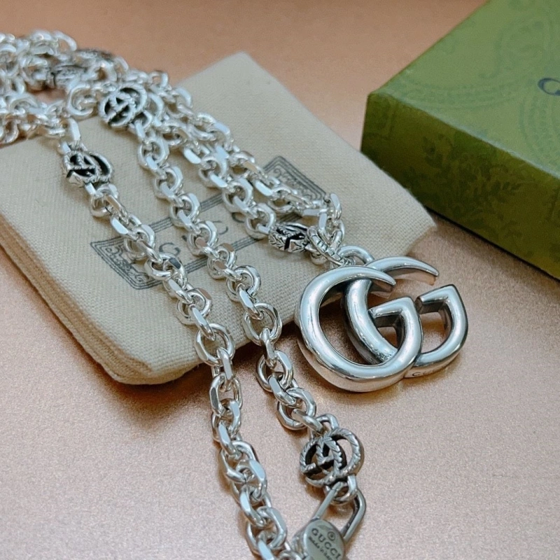Flexible Gxccx Necklaces 303772