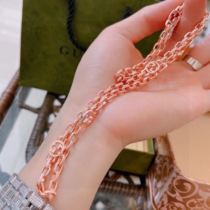 Cozy Gxccx Necklaces 303771