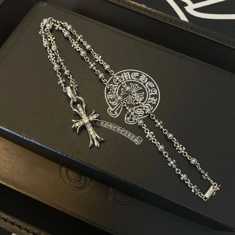 Trendy Chrxmx Hxxrts Necklaces 298715
