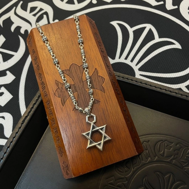 Chrxmx Hxxrts Necklaces ModernLook 298712