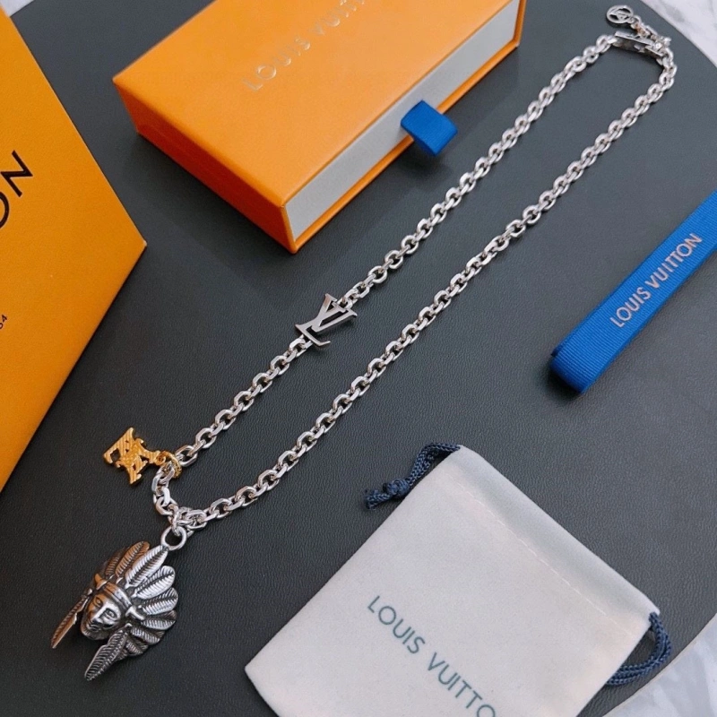 LX Necklaces NewStyle 310005