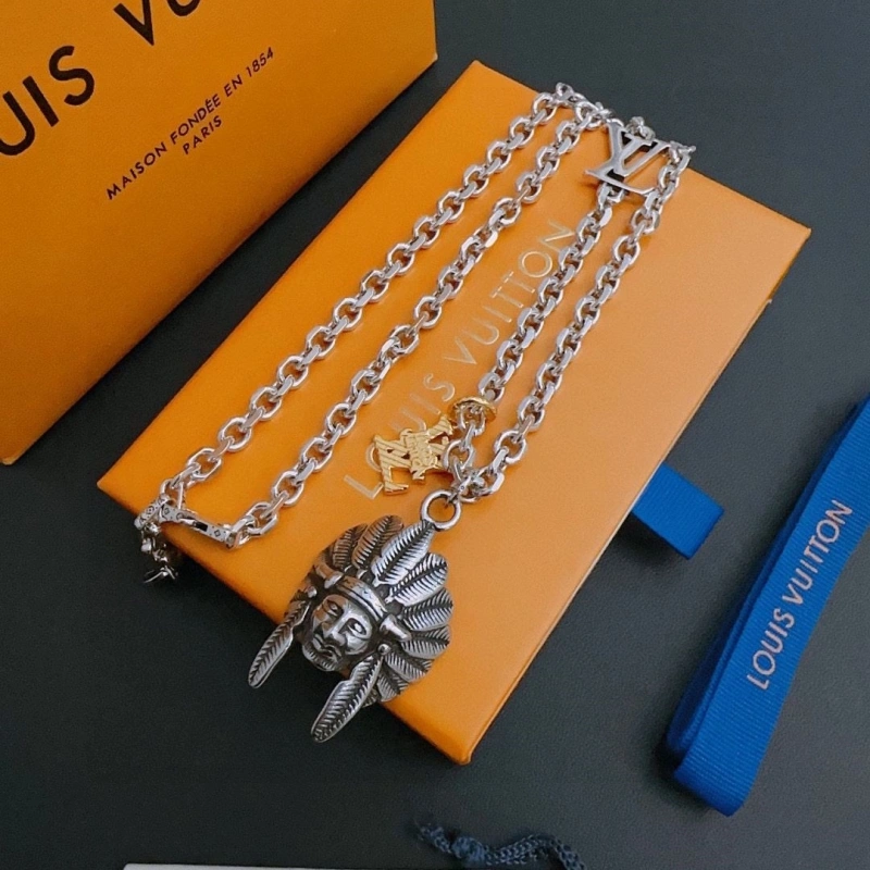LX Necklaces NewStyle 310005