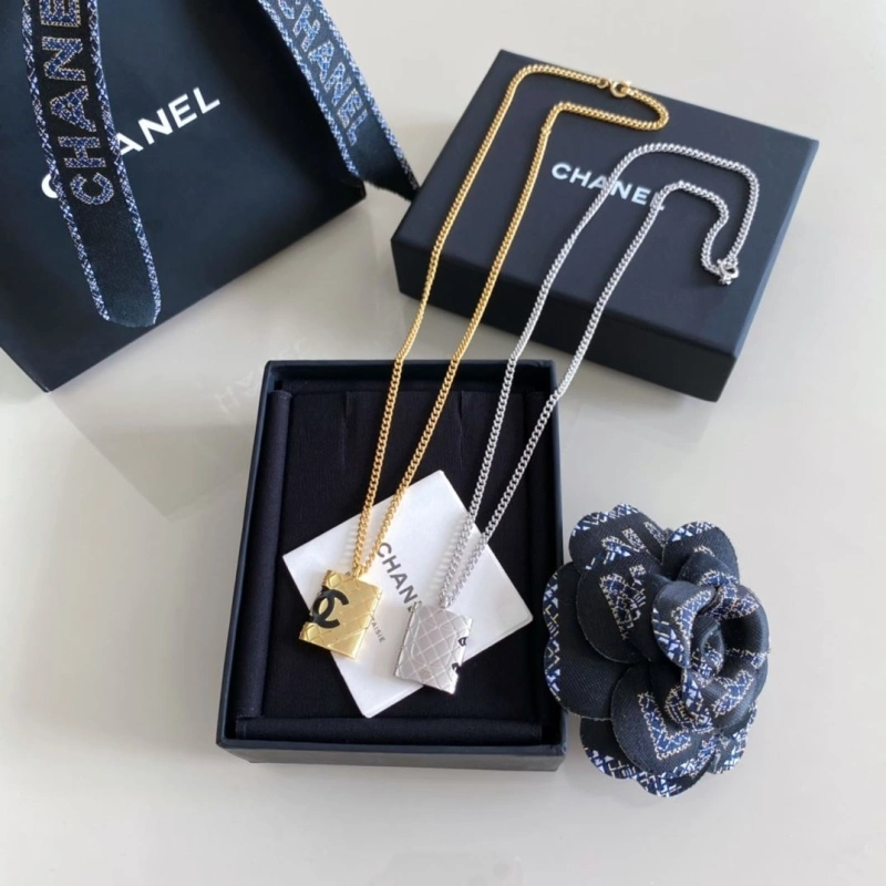 AllSeason Chxnxl Necklaces 289709