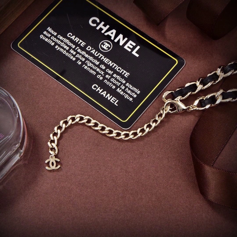 Versatile Chxnxl Necklaces 289681