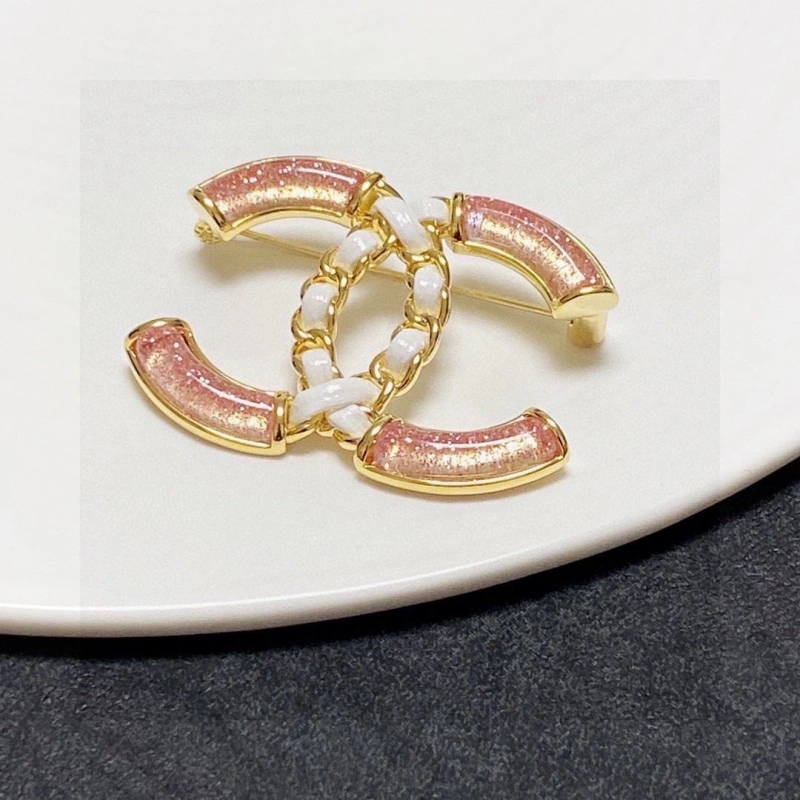 Refined Chxnxl Brooches 290606