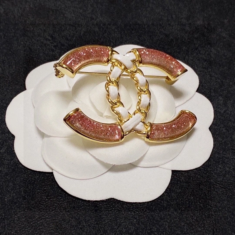 Refined Chxnxl Brooches 290606