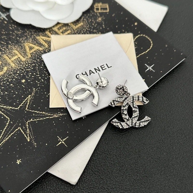 Modern Chxnxl Earrings 290198