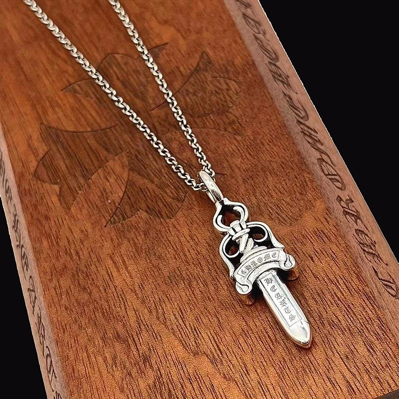 Chrxmx Hxxrts Necklaces HighQuality 298711
