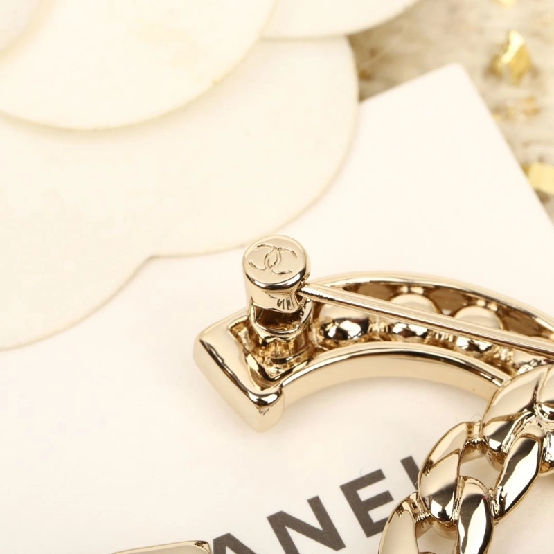 Chxnxl Brooches SportInspired 290605