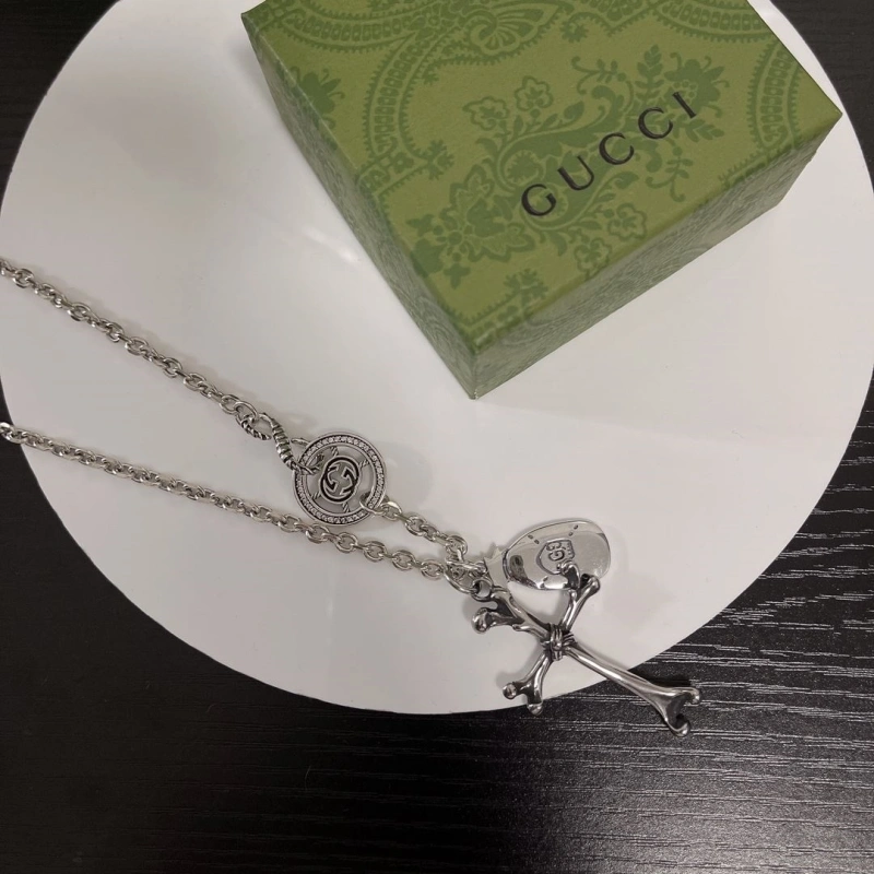 Gxccx Necklaces Trendy 303757