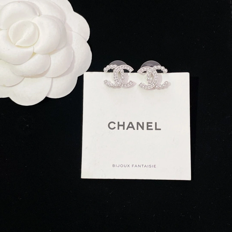 Soft Chxnxl Earrings 290185