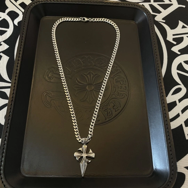 Sophisticated Chrxmx Hxxrts Necklaces 298678