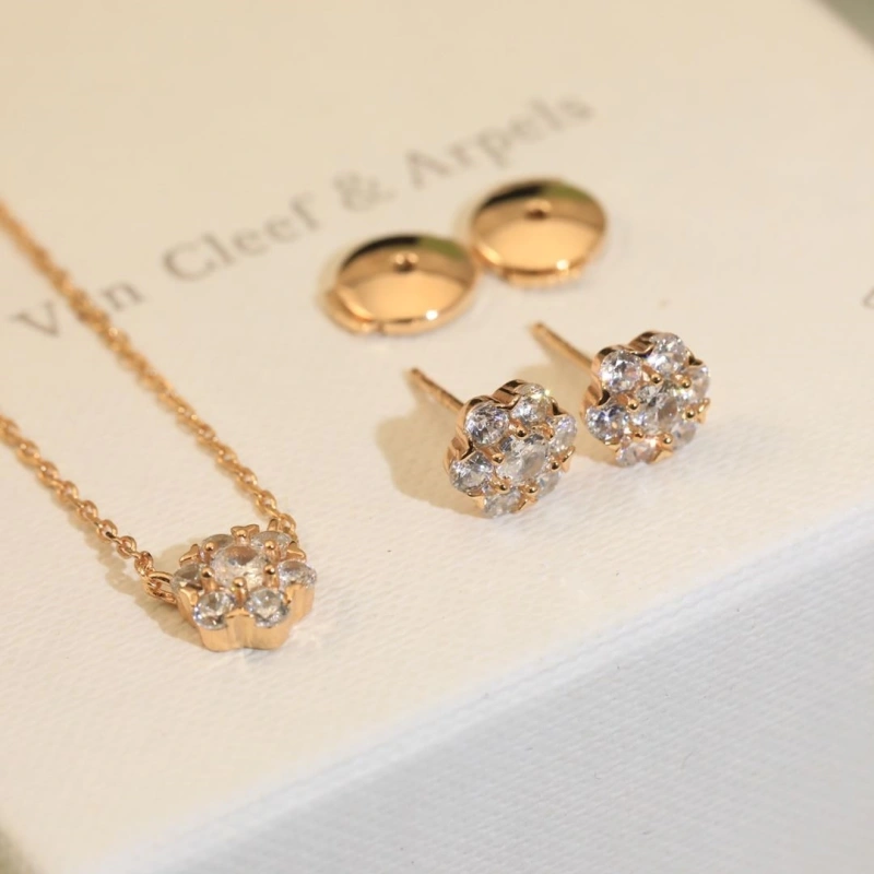 Popular Vcx Earrings 315998