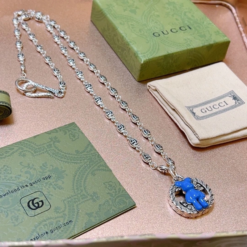EyeCatching Gxccx Necklaces 303738