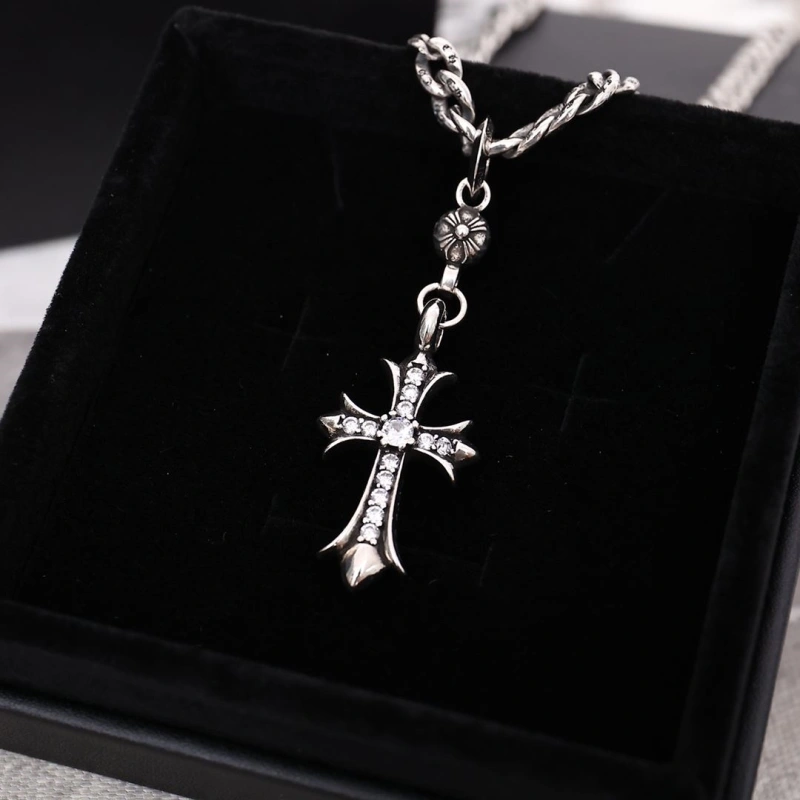 Classic Chrxmx Hxxrts Necklaces 298684