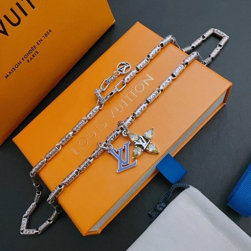 GoAnywhere LX Necklaces 309880