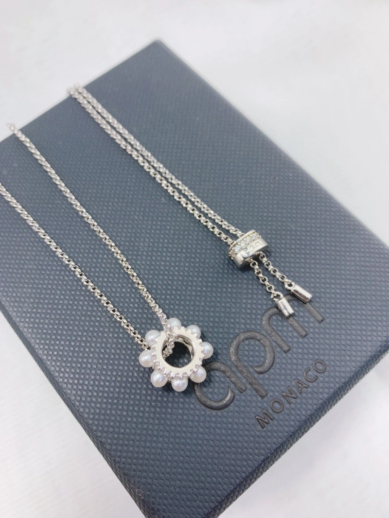 Vibrant Axm Necklaces 281835