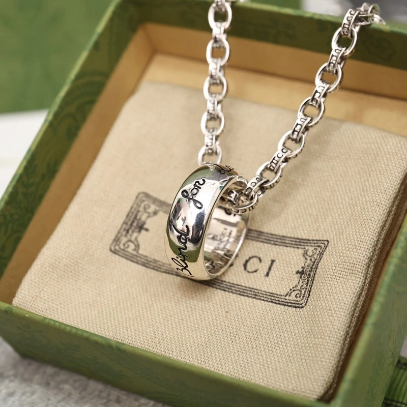 Stylish Gxccx Necklaces 303728