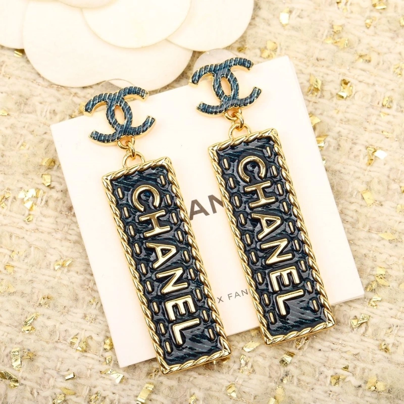 Resilient Chxnxl Earrings 290163