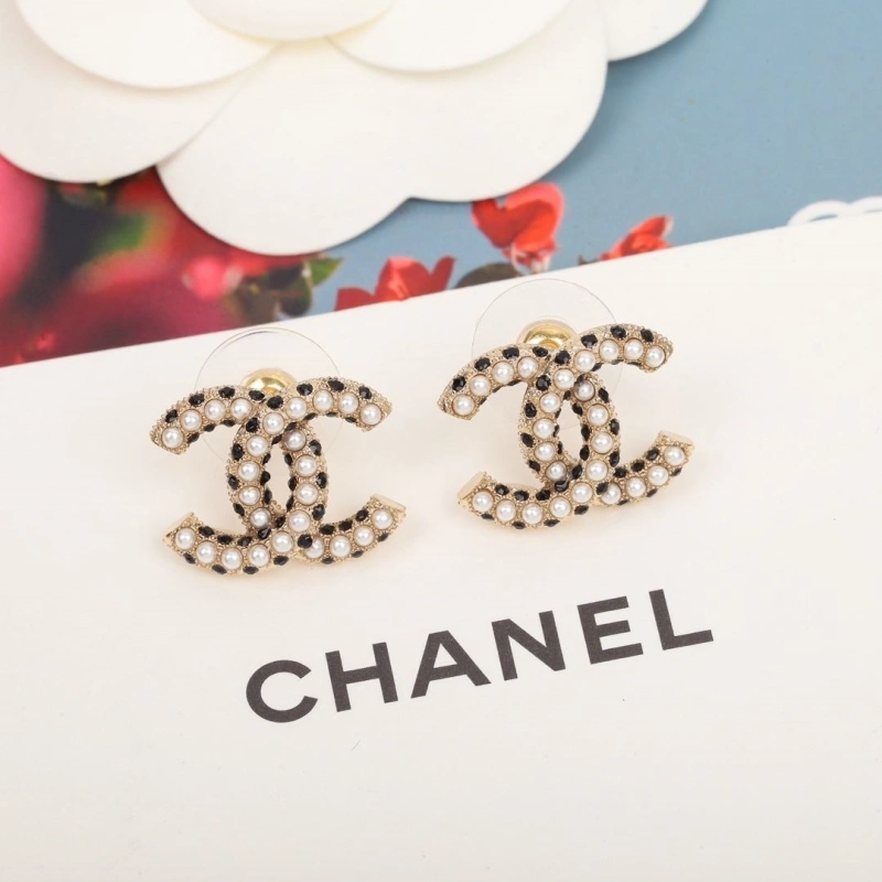 Soft Chxnxl Earrings 290158