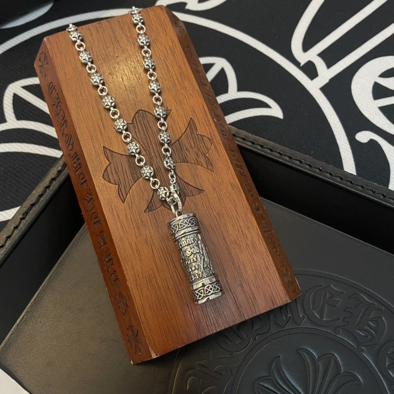 Sophisticated Chrxmx Hxxrts Necklaces 298665