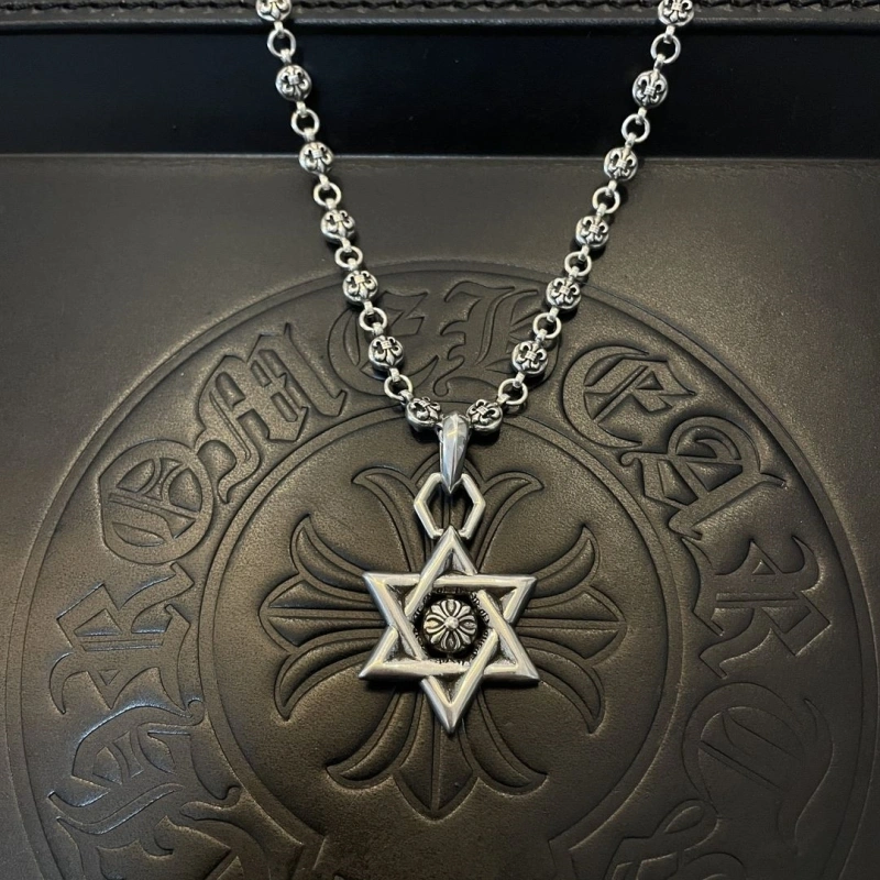 Elegant Chrxmx Hxxrts Necklaces 298672