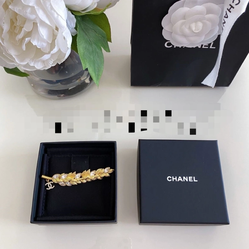 Chxnxl Brooches SportInspired 290600