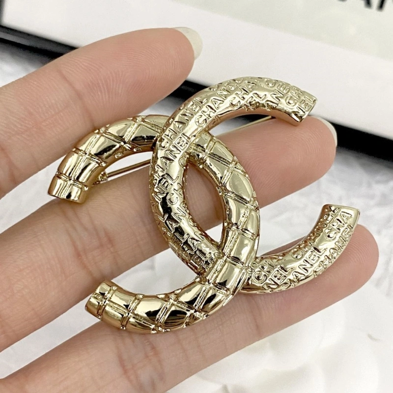 Modern Chxnxl Brooches 290590