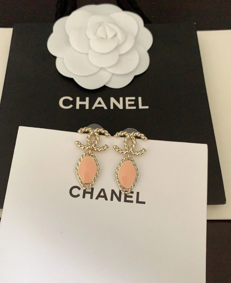 Minimalist Chxnxl Earrings 290128
