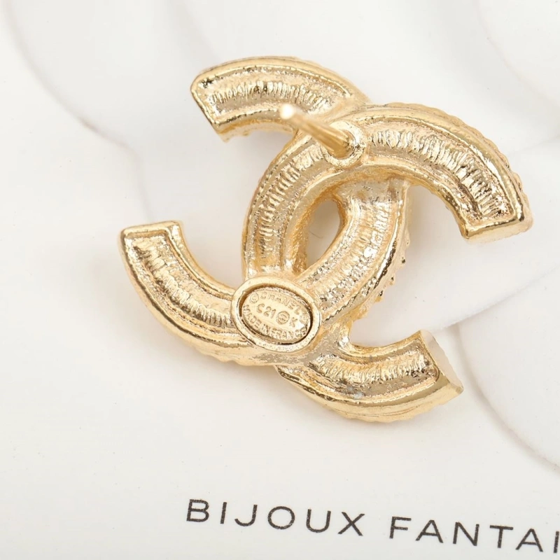 Vibrant Chxnxl Earrings 290136