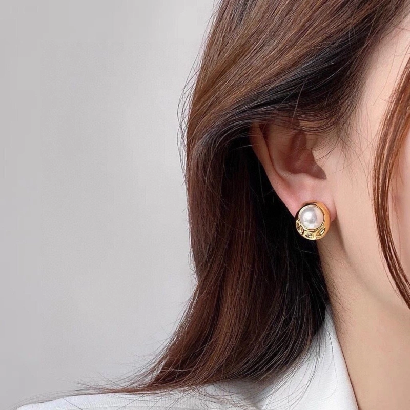 Versatile Cxlxne Earrings 283702