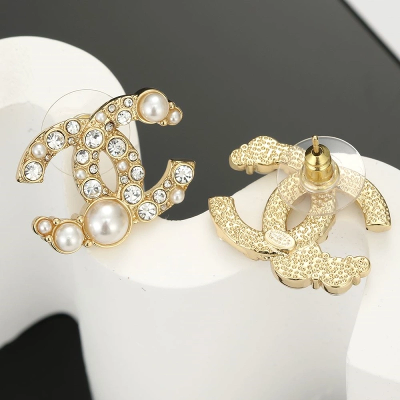 Bright Chxnxl Earrings 290125