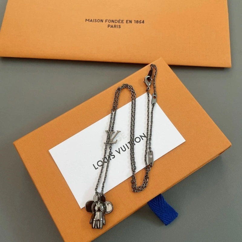 WellDesigned LX Necklaces 309878
