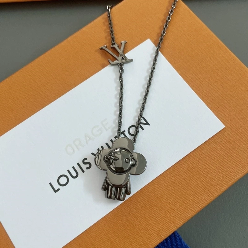 WellDesigned LX Necklaces 309878