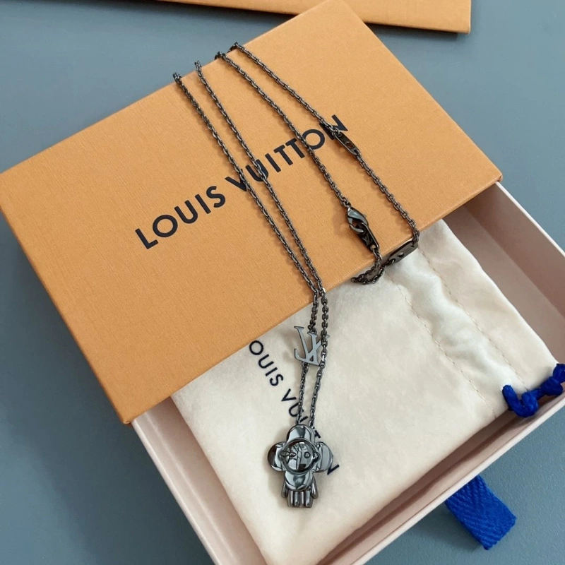 WellDesigned LX Necklaces 309878