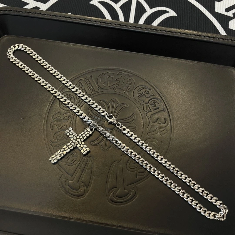 Chrxmx Hxxrts Necklaces Resilient 298659