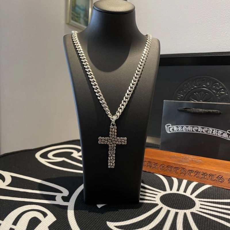 Chrxmx Hxxrts Necklaces Resilient 298659