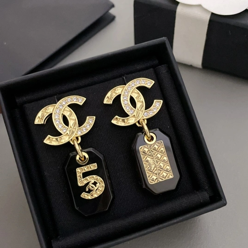 UrbanStyle Chxnxl Earrings 290130