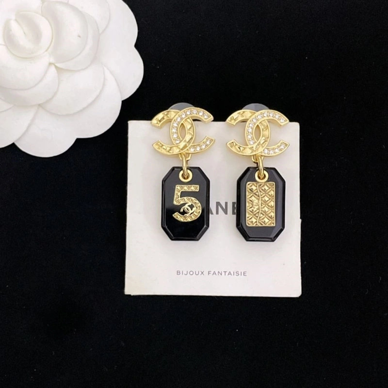 UrbanStyle Chxnxl Earrings 290130
