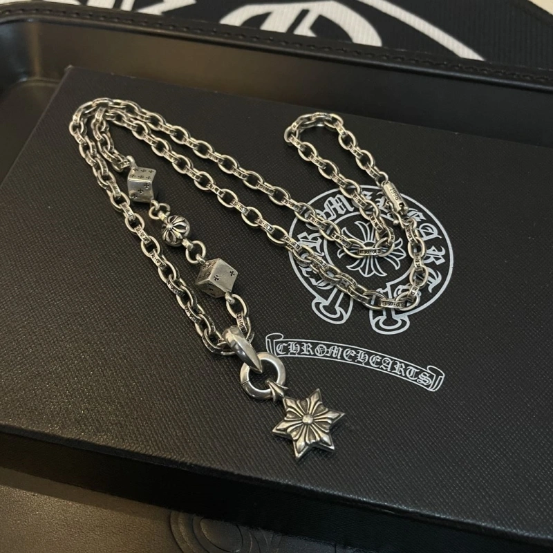 Chrxmx Hxxrts Necklaces Stylish 298647