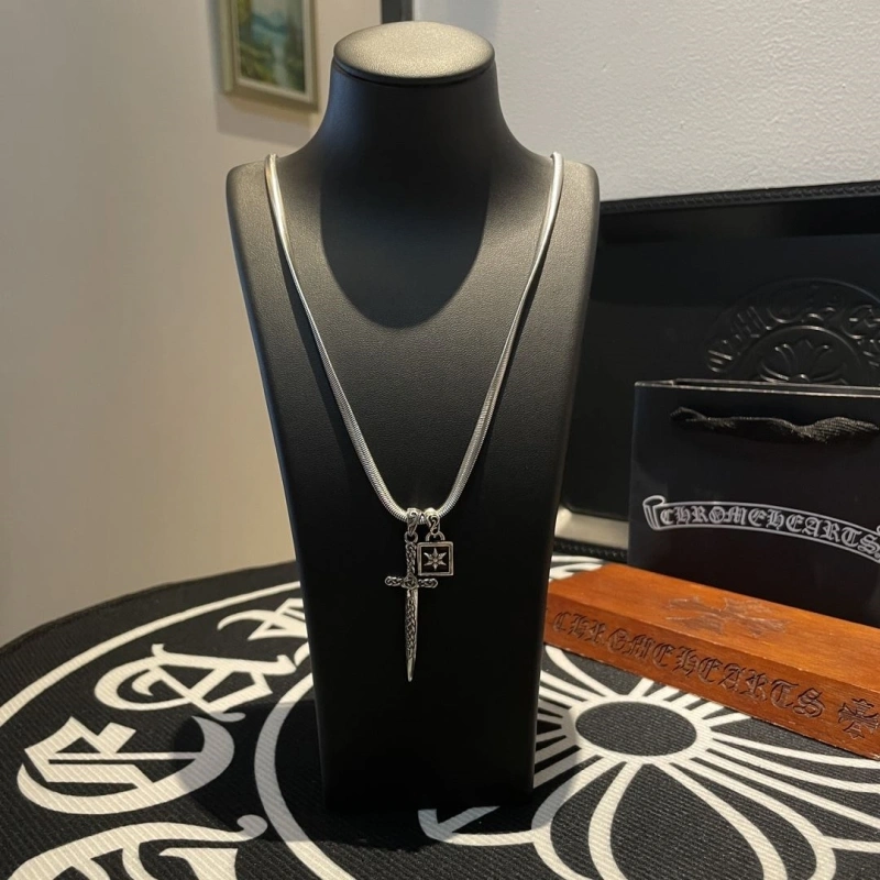 Chrxmx Hxxrts Necklaces Comfortable 298649