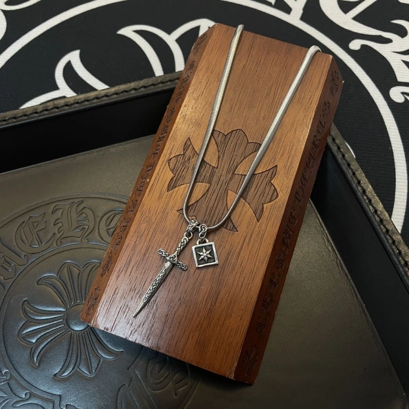 Chrxmx Hxxrts Necklaces Comfortable 298649