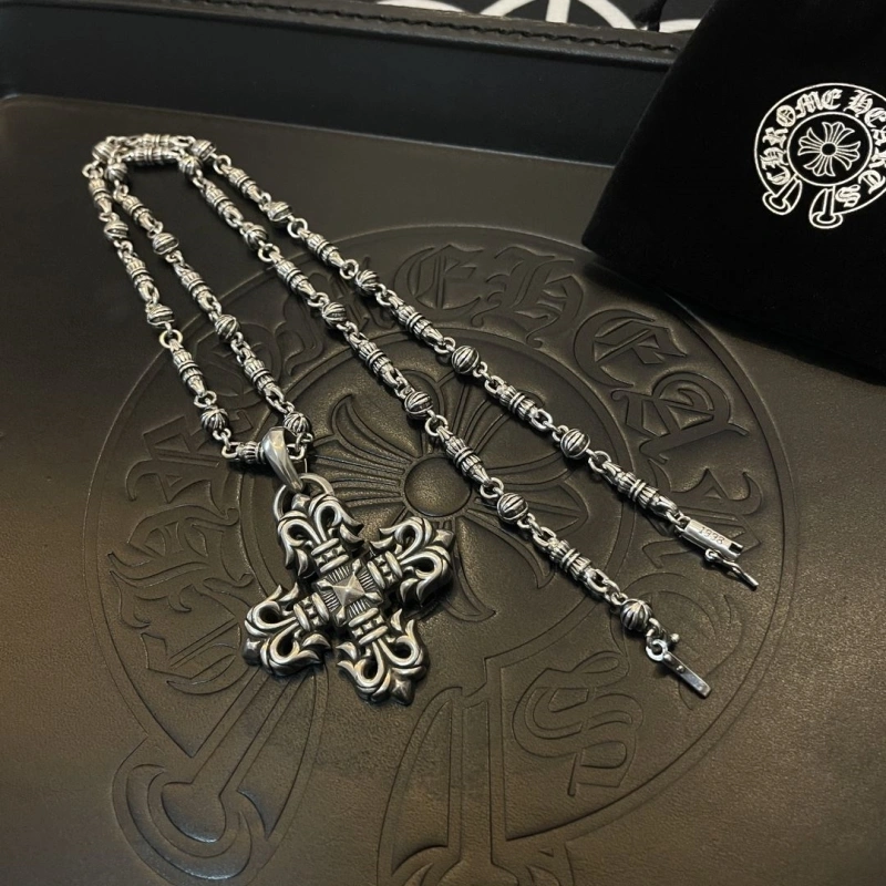 Affordable Chrxmx Hxxrts Necklaces 298645