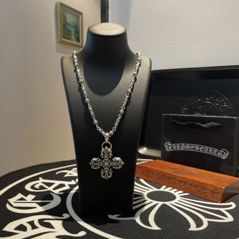 Affordable Chrxmx Hxxrts Necklaces 298645