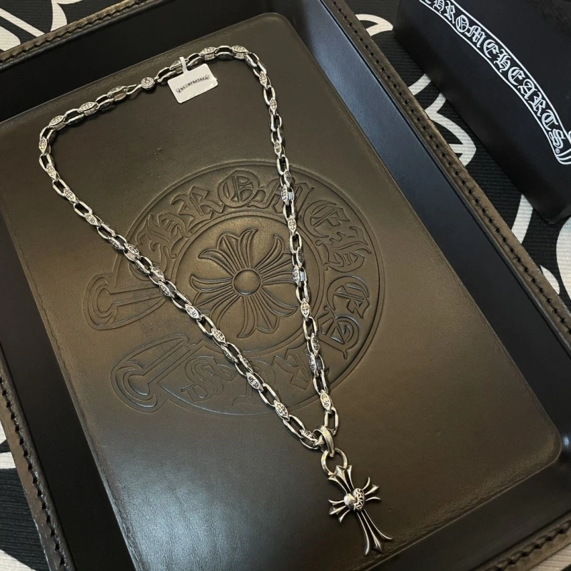Unique Chrxmx Hxxrts Necklaces 298641