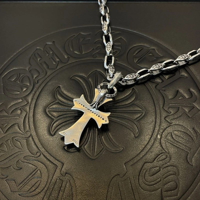 Unique Chrxmx Hxxrts Necklaces 298641