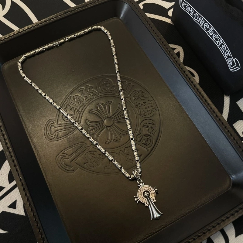 Durable Chrxmx Hxxrts Necklaces 298640